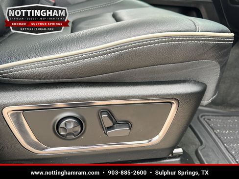 Used 2024 RAM 1500 Limited AWD/4WD image 16