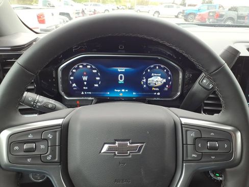 New 2026 Chevrolet Silverado 1500 RST AWD/4WD image 15