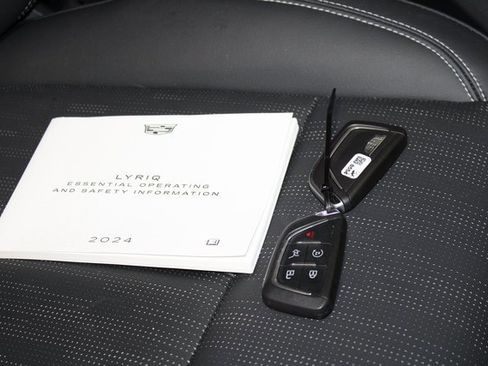 Certified 2024 Cadillac Lyriq Luxury w/ LPO, Floor Liner Package image 34
