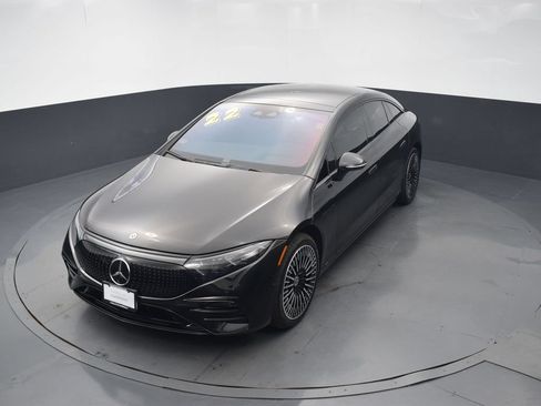 Used 2022 Mercedes-Benz EQS 580 4MATIC Sedan image 37