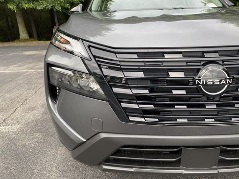 Used 2026 Nissan Rogue Dark Armor FWD image 14
