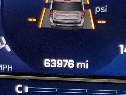 Used 2022 Chevrolet Tahoe High Country w/ Premium Package image 16