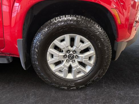 Used 2022 Nissan Frontier SV image 28