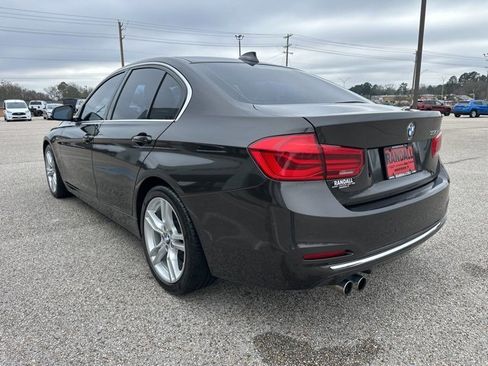 Used 2017 BMW 330i Sedan image 5