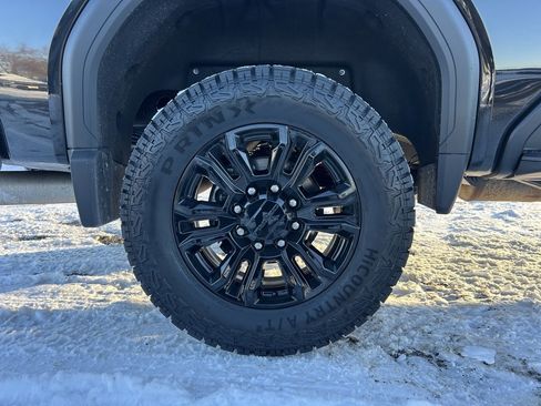 Used 2022 GMC Sierra 2500 Denali image 18