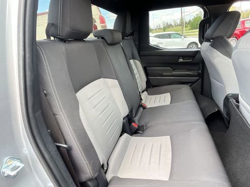 Used 2025 Toyota Tacoma TRD Off-Road image 30