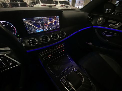 Used 2022 Mercedes-Benz E 450 4MATIC Sedan image 8