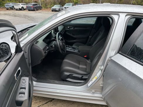 Used 2024 Honda Civic Sport image 16
