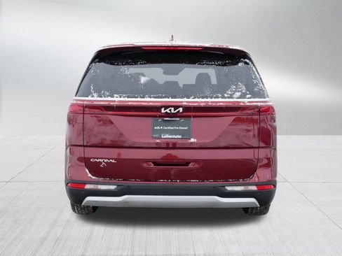 Certified 2024 Kia Carnival LX image 6