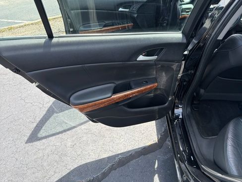 Used 2012 Honda Accord EX-L image 35
