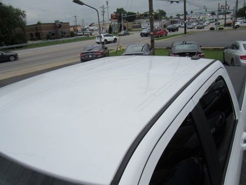 Used 2018 RAM 1500 Sport image 7