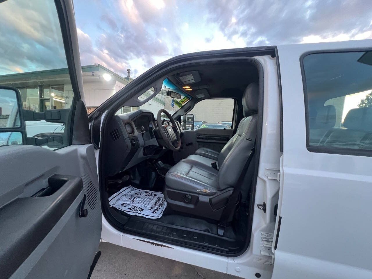 Used 2015 Ford F250 XL w/ Snow Plow Prep Package AWD/4WD image 14