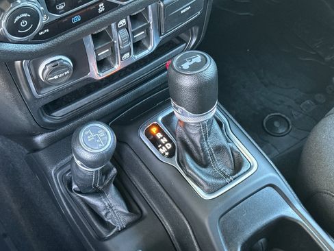 Used 2024 Jeep Wrangler Sport S w/ Convenience Group image 20