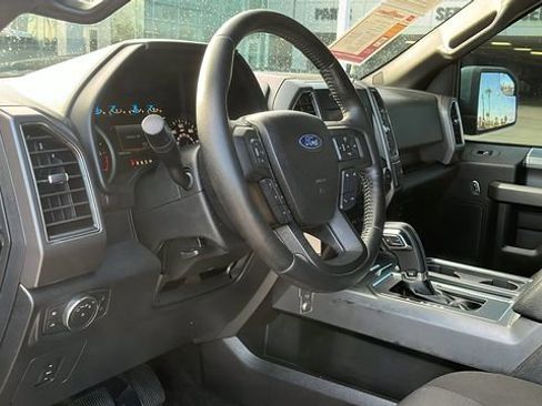Used 2017 Ford F150 XLT w/ Equipment Group 302A Luxury AWD/4WD image 16