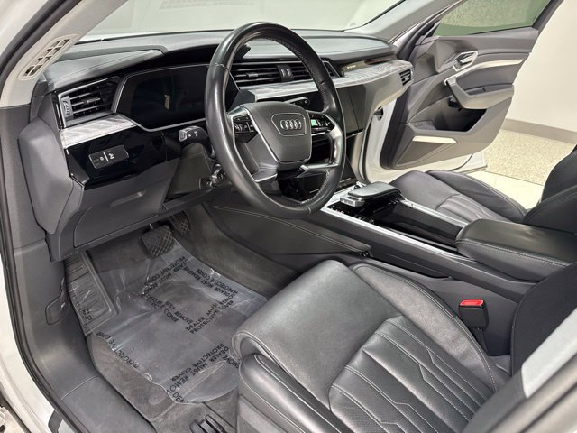 Used 2024 Audi Q8 e-tron Prestige w/ Prestige Package AWD/4WD image 14