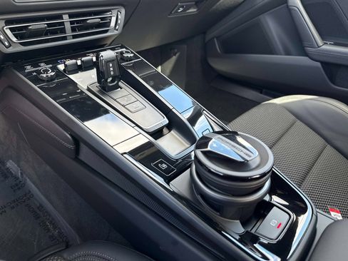 Used 2023 Porsche 911 Carrera T image 39