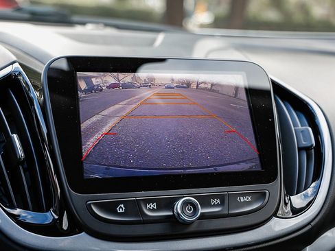 Used 2017 Chevrolet Volt LT w/ Comfort Package image 20