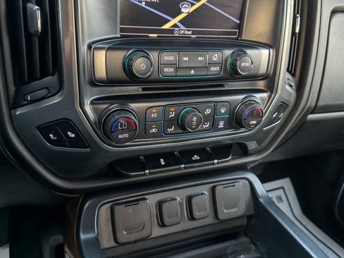 Used 2018 Chevrolet Silverado 3500 LTZ w/ Snow Plow Prep Package AWD/4WD image 40