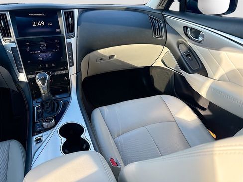 Used 2021 INFINITI Q50 Luxe w/ Seat & Sound Package image 24