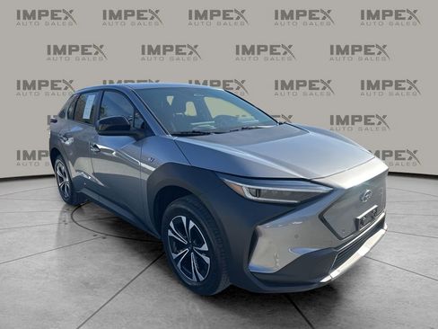 Used 2023 Subaru Solterra AWD image 7