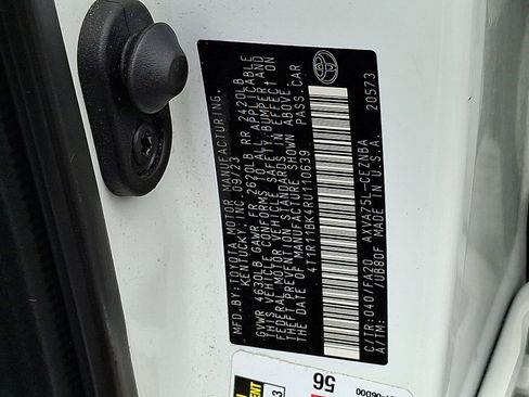 Used 2024 Toyota Camry LE w/ Convenience Package image 26