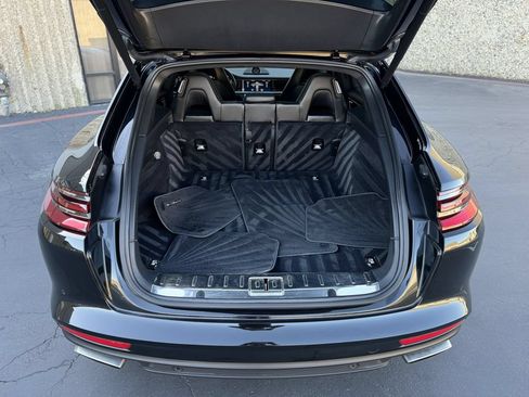 Used 2020 Porsche Panamera 4 AWD/4WD image 21