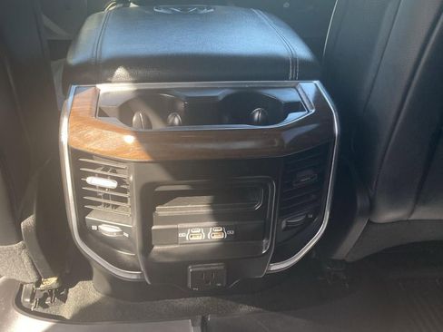 Used 2021 RAM 1500 Laramie AWD/4WD image 26