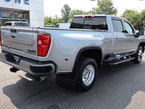 Used 2026 Chevrolet Silverado 3500 High Country w/ High Country Premium Package AWD/4WD image 24