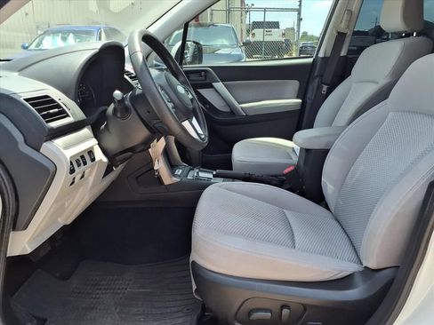 Used 2018 Subaru Forester 2.5i Premium AWD/4WD image 8