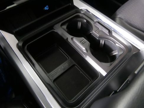 Used 2025 Ford F250 Lariat w/ Chrome Package image 26