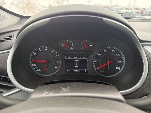 Used 2023 Chevrolet Malibu LT image 38