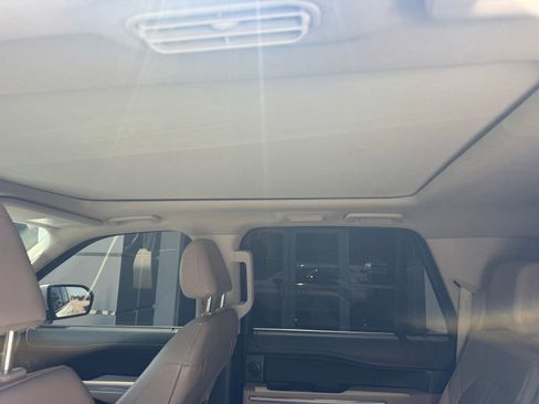 Used 2023 Ford Expedition Max Limited RWD image 24