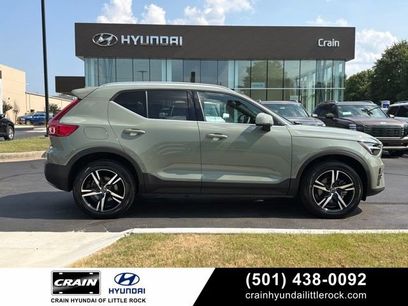 Used 2024 Volvo XC40 B5 Core