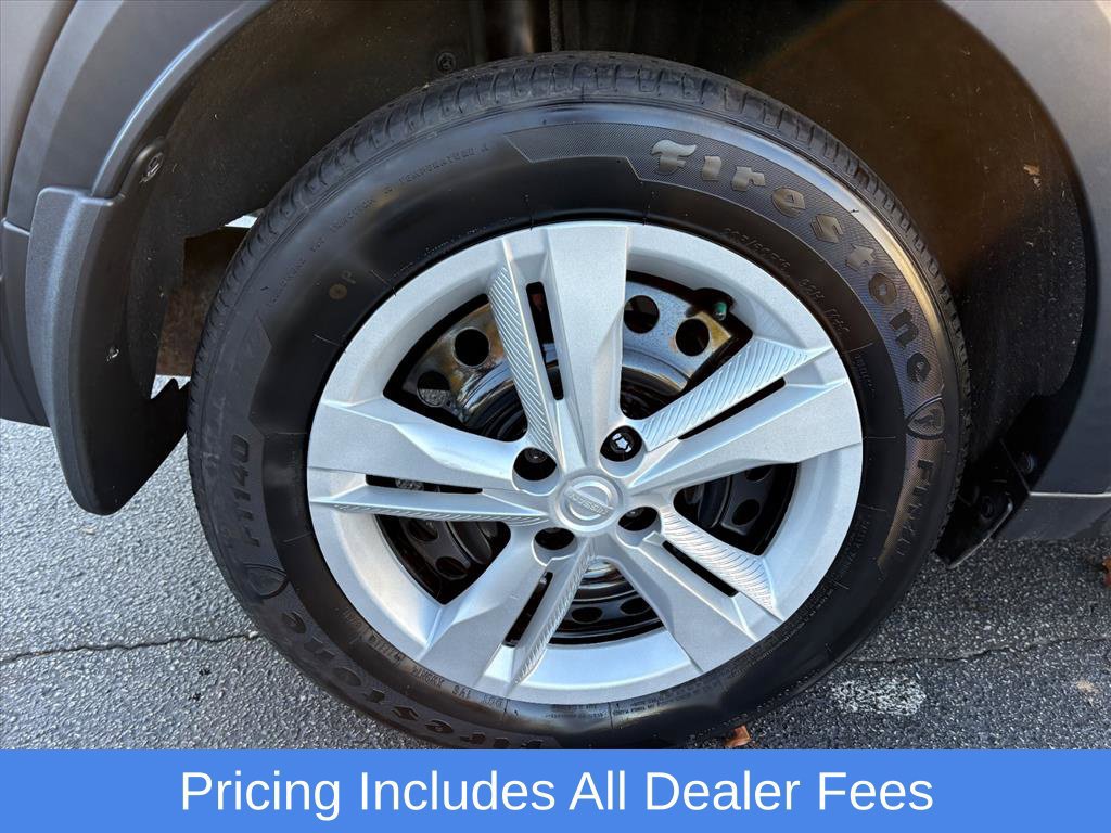 Used 2024 Nissan Kicks S FWD image 27