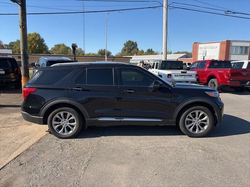 Used 2021 Ford Explorer Limited w/ Equipment Group 301A AWD/4WD image 7