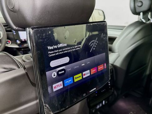 Used 2024 Jeep Wagoneer Series II image 26