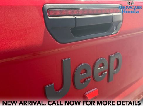 Used 2020 Jeep Gladiator Rubicon AWD/4WD image 11