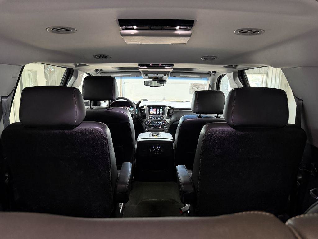 Used 2017 Chevrolet Suburban Premier AWD/4WD image 39