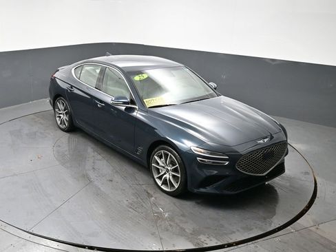 Used 2025 Genesis G70 2.5T image 51