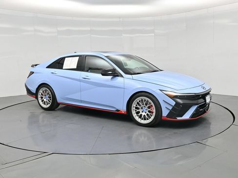 Used 2025 Hyundai Elantra N FWD image 26