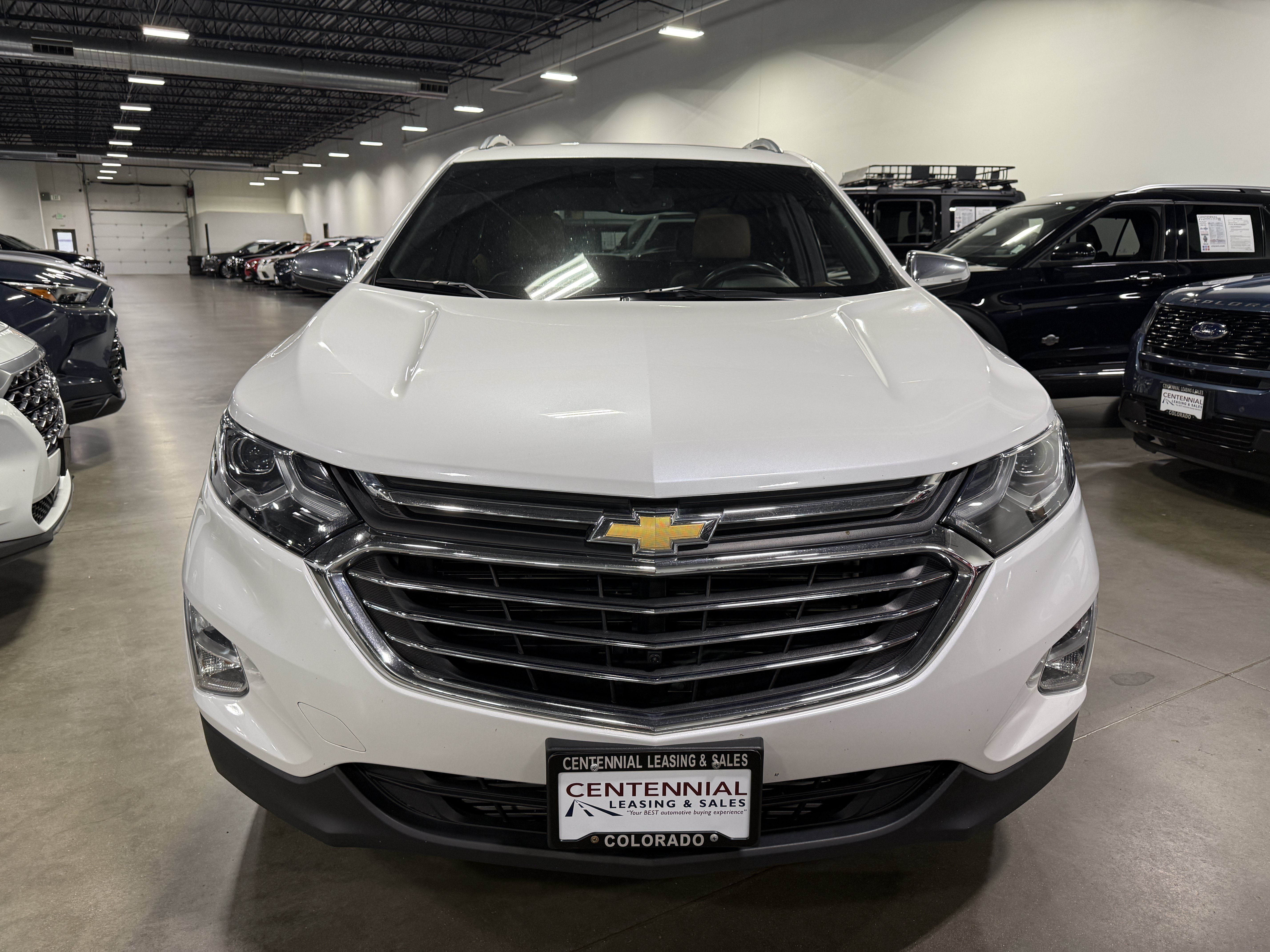Used 2018 Chevrolet Equinox Premier AWD/4WD image 2