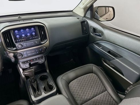 Used 2019 Chevrolet Colorado Z71 AWD/4WD image 20