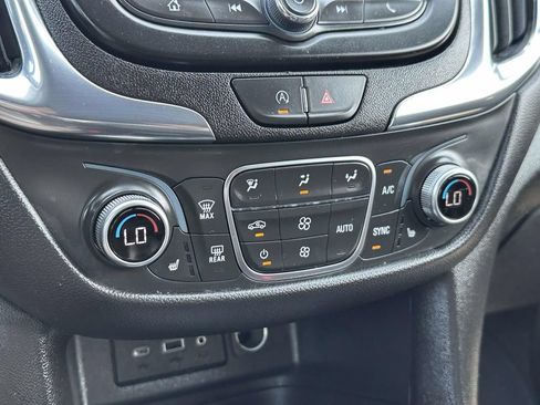 Used 2023 Chevrolet Equinox LT AWD/4WD image 27
