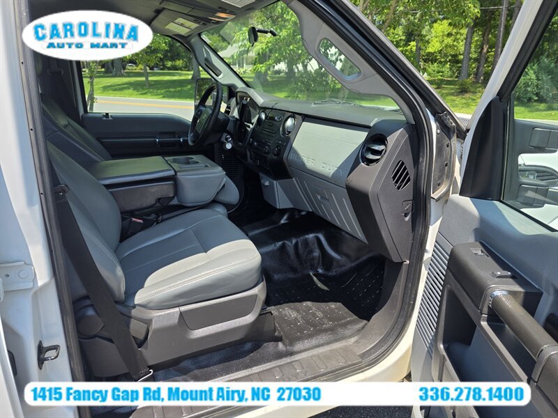 Used 2015 Ford F250 XL w/ Power Equipment Group AWD/4WD image 8