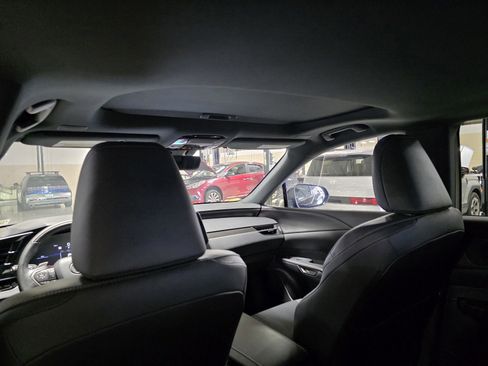 Used 2025 Lexus RX 350 Premium image 15