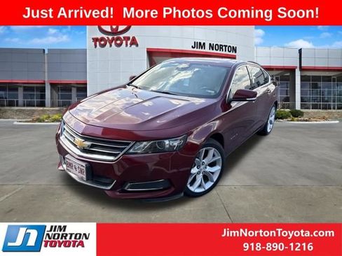 Used 2017 Chevrolet Impala LT w/ Leather Package FWD image 2