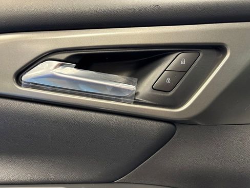 New 2026 Chevrolet Traverse LT FWD image 29