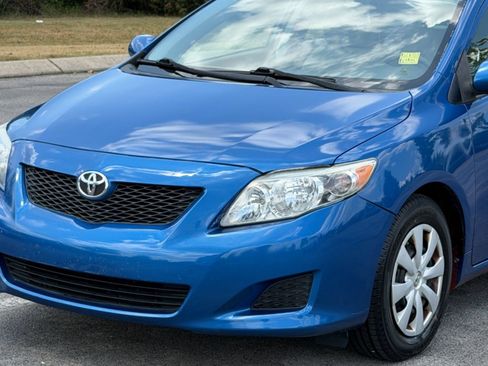 Used 2010 Toyota Corolla LE w/ All Weather Guard Pkg FWD image 21