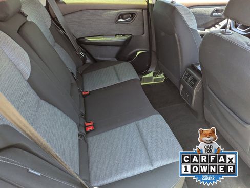Certified 2023 Nissan Rogue SV FWD image 13