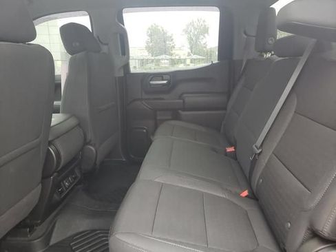 Used 2021 Chevrolet Silverado 1500 LT w/ Z71 Off-Road Package AWD/4WD image 13